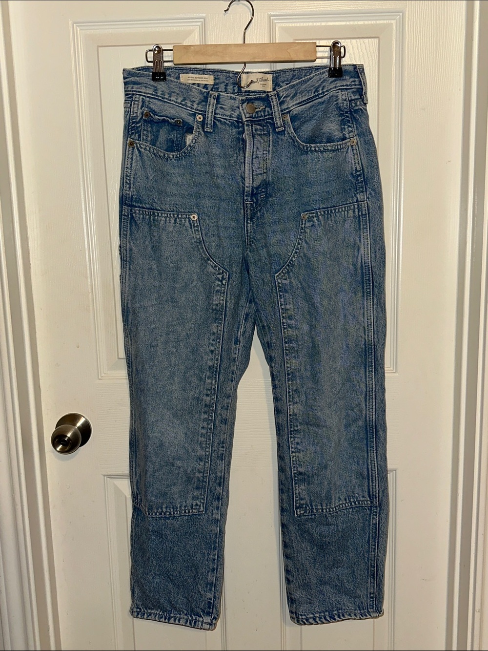Universal Thread Light Blue Boyfriend Jeans - Relaxed Utility Style